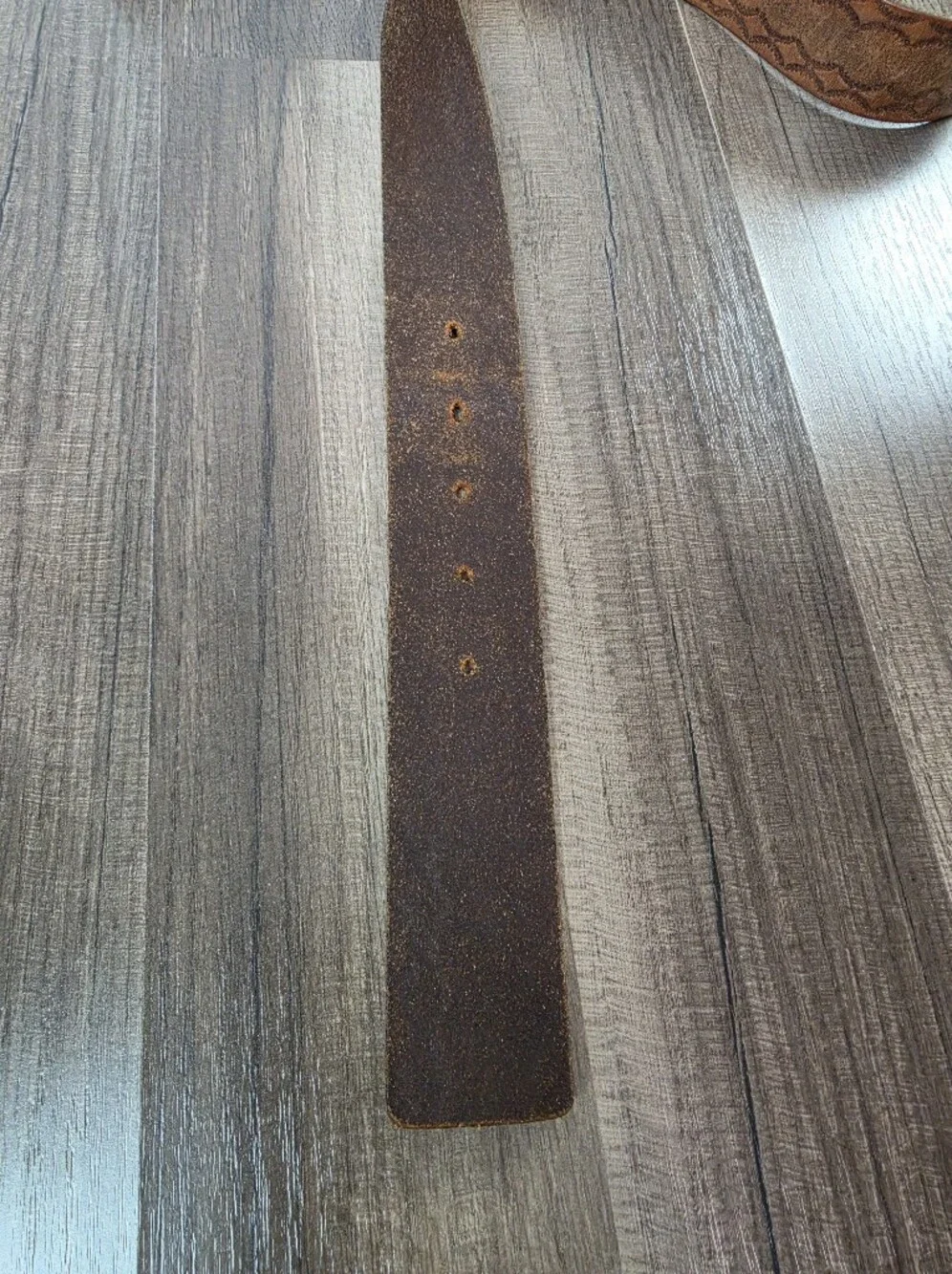 Vintage GAP Tooled Brown Leather Belt USA Brass Roller Buckle Americana. 38